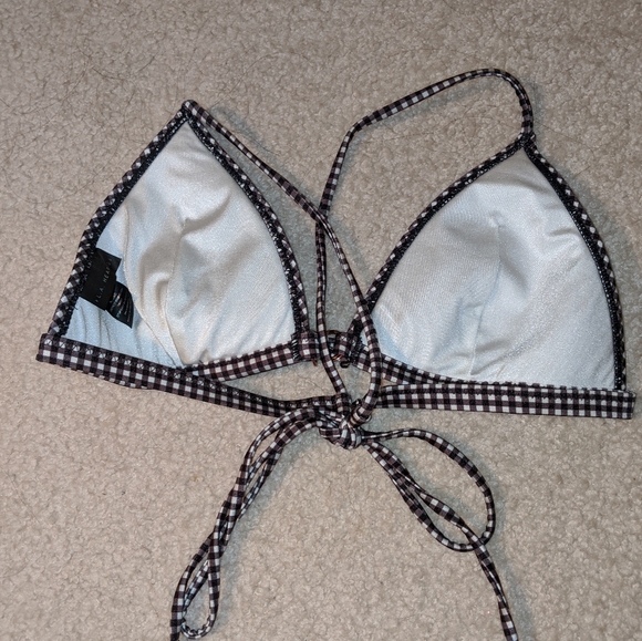 La Hearts Gingham triangle top - Picture 2 of 4